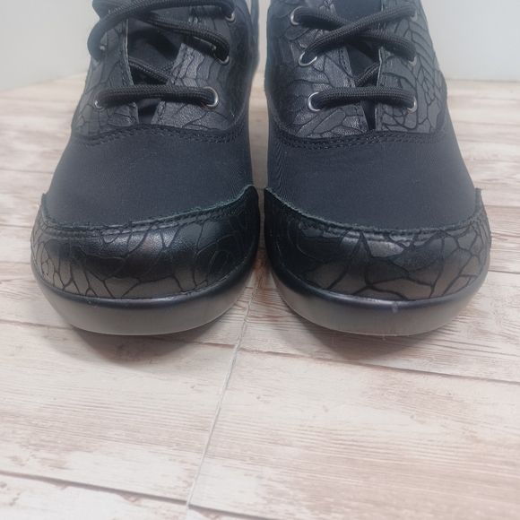 Alegria by PG Lite Slip Resistant Leather Black Lace Up Clog Heel Size 37 or 7 - Picture 5 of 14